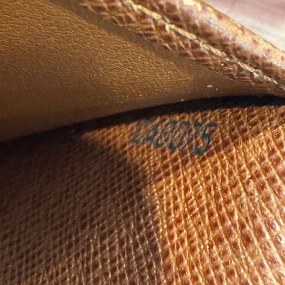 Authentic Louis Vuitton Koala Wallet - Picture 12 of 13